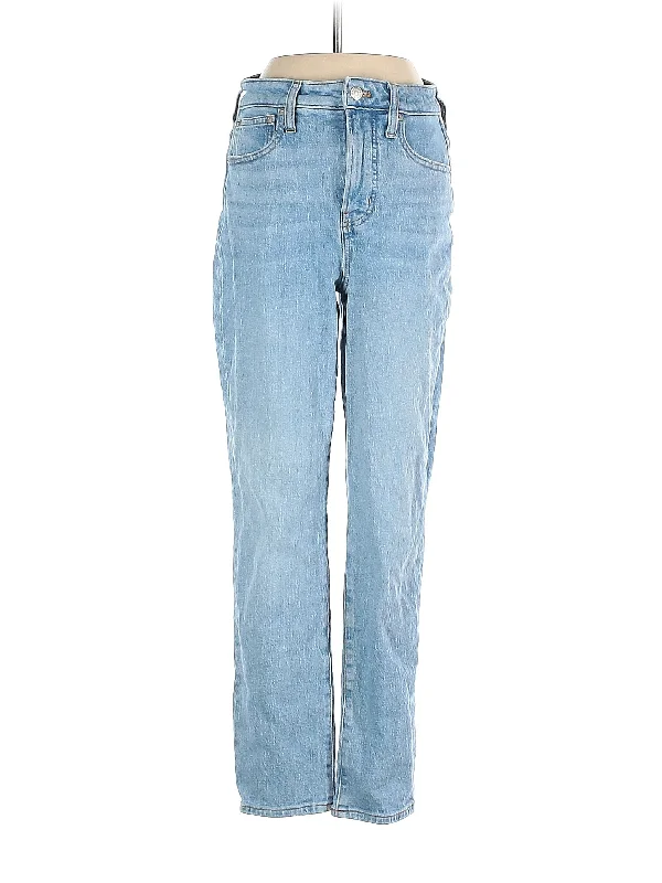 High-Rise Straight-leg Jeans in Light Wash