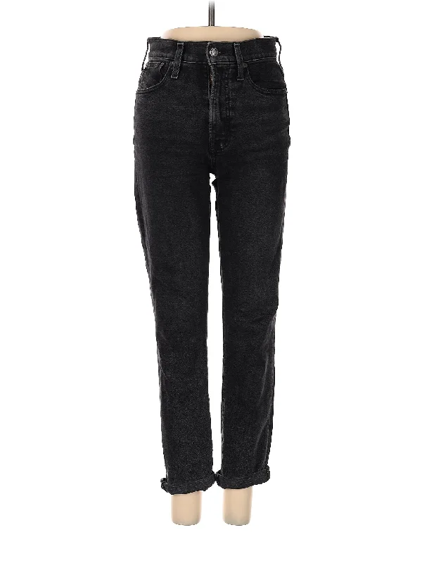 Mid-Rise Straight-leg Jeans in Dark Wash